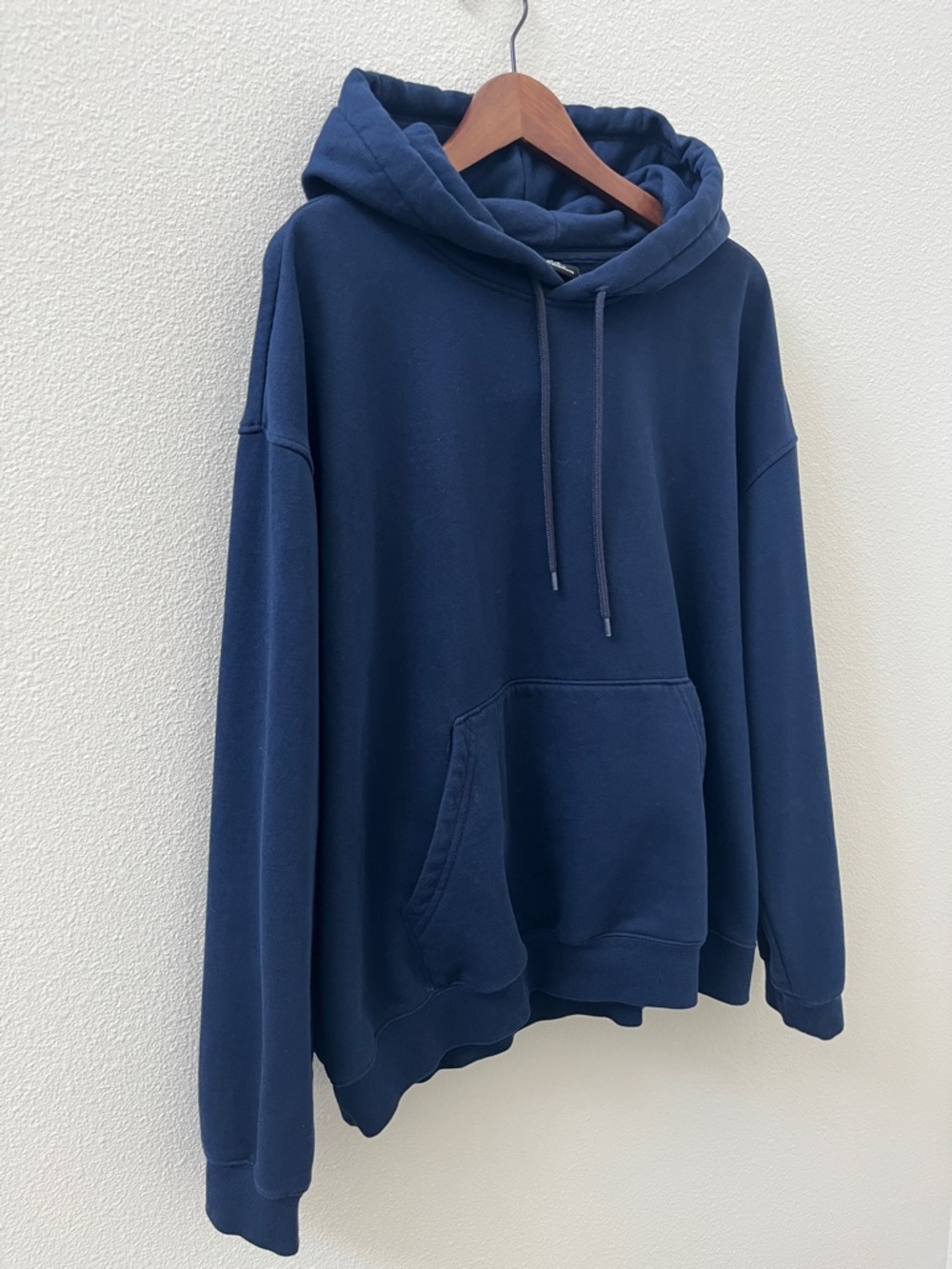 NWOT H&M Navy Pullover Hoodie with Kangaroo Pocket - Picture 3 of 5